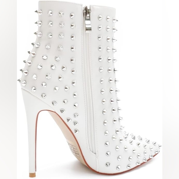 Sexy Edgy White Silver Spiked Ankle Boots - Picture 12 of 13